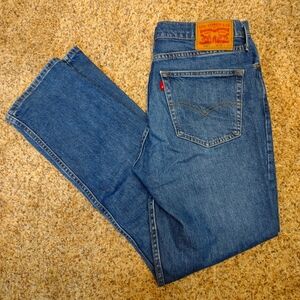 Levi's 514 33x34 straight fit dark blue EUC